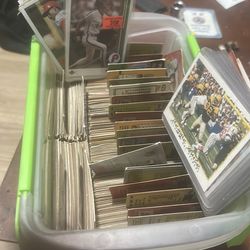 1,000 baseball cards 15 football cards 80$ for all