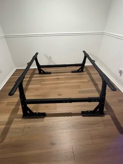 Universal aluminum rack for truck