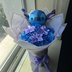 Stich Bouquet Raffle‼️