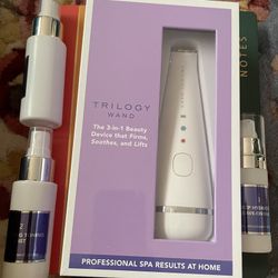 Trilogy Beauty Wand W/Trio Mists NIB $300