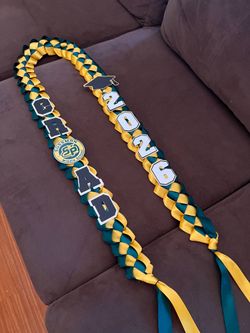 Graduation lei
