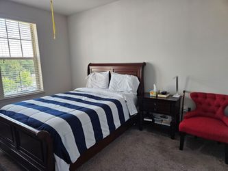 4-Piece Dark Wood Sleigh Bedroom Set