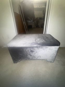 Gray Velvet Storage Ottoman Bench – Lift-Top Hidden Storage