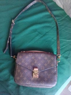 Louis Vuitton Monogram Pochette Métis Bag