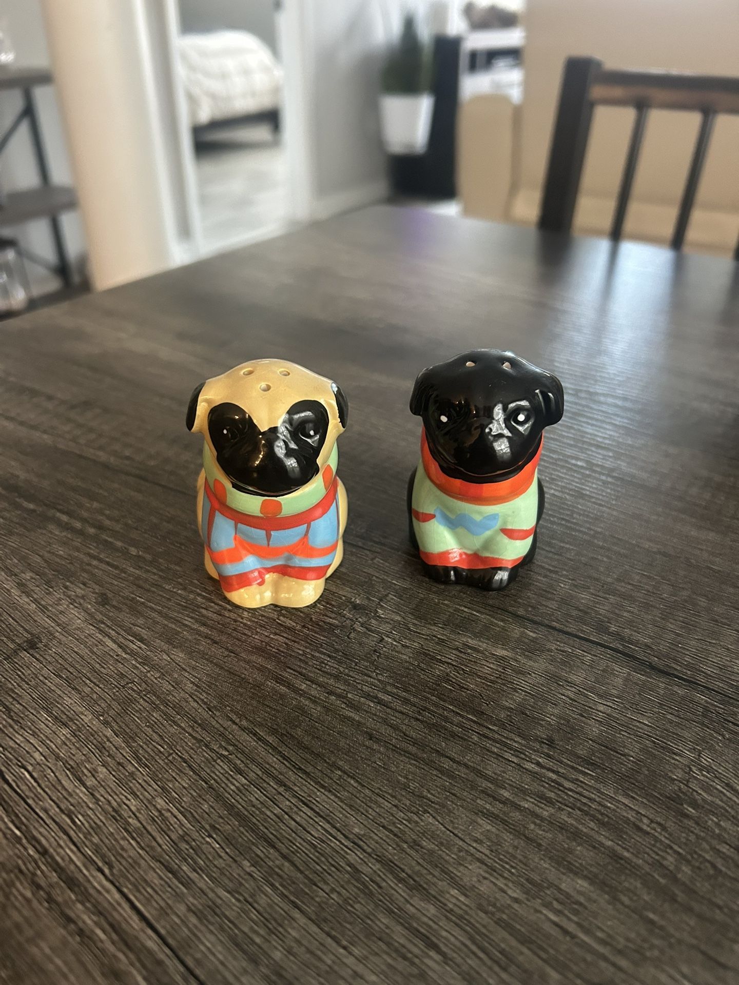 Dog Salt And Pepper Shakers