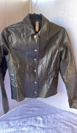 Women’s jacket size medium