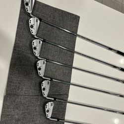 Left Handed Men’s PXG Golf Clubs