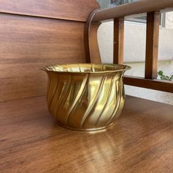Cute Gold Decorative Planter 