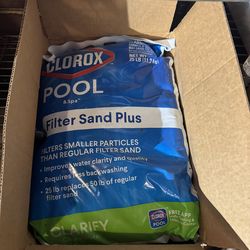 Clorox Pool and Spa Filter Sand  2 Bags