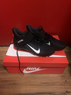 Nike Alpha football 9.5 men’s