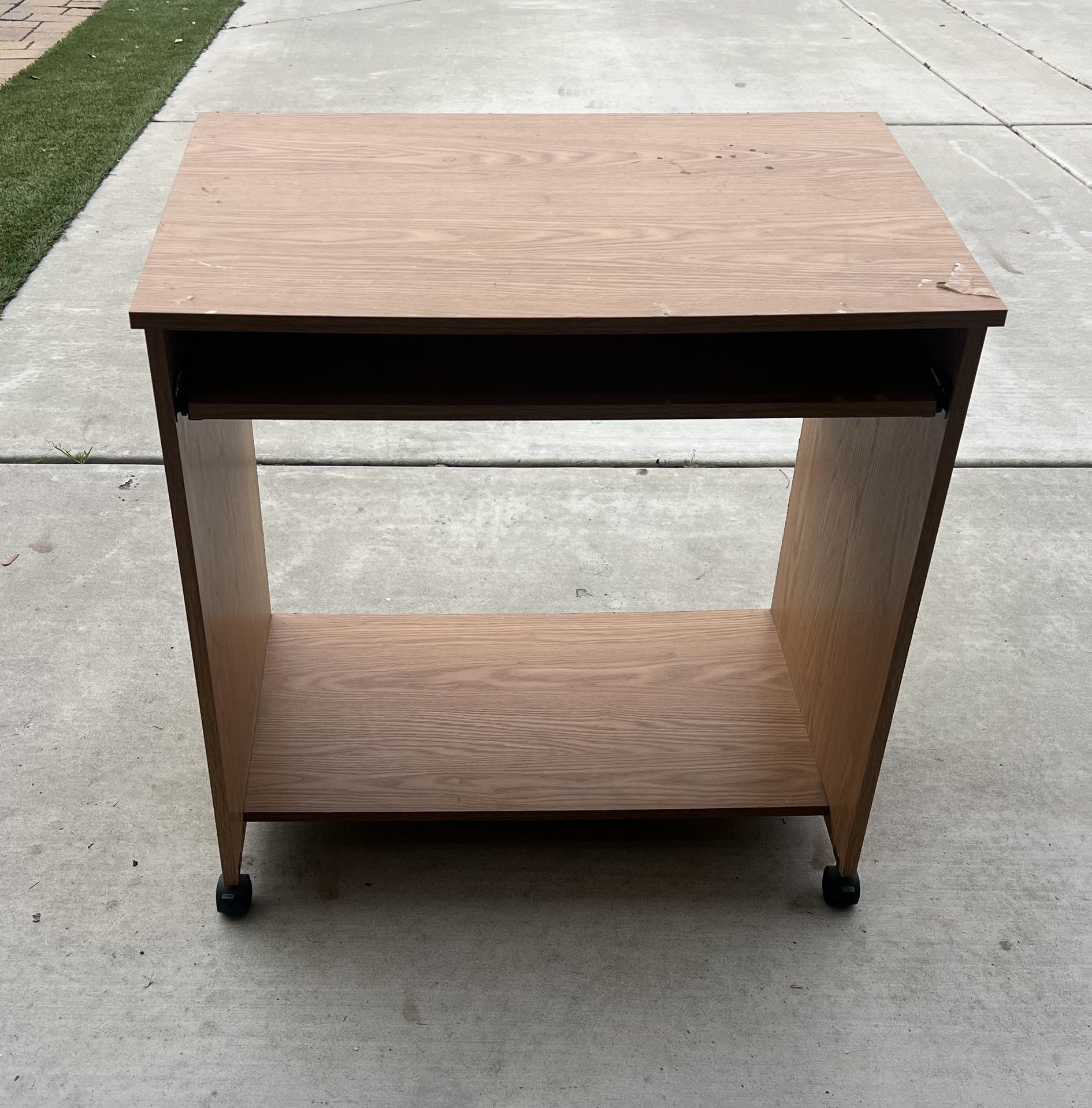 Basic Computer Desk