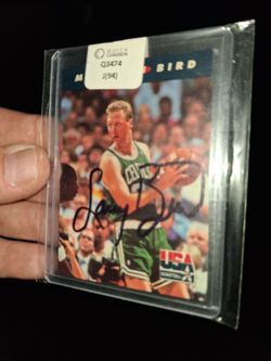 LARRY BIRD SIGNED CELTICS BASEBALL CARD