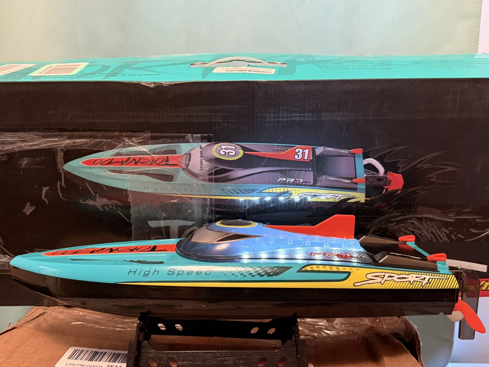 Tornado High Speed RC Boat