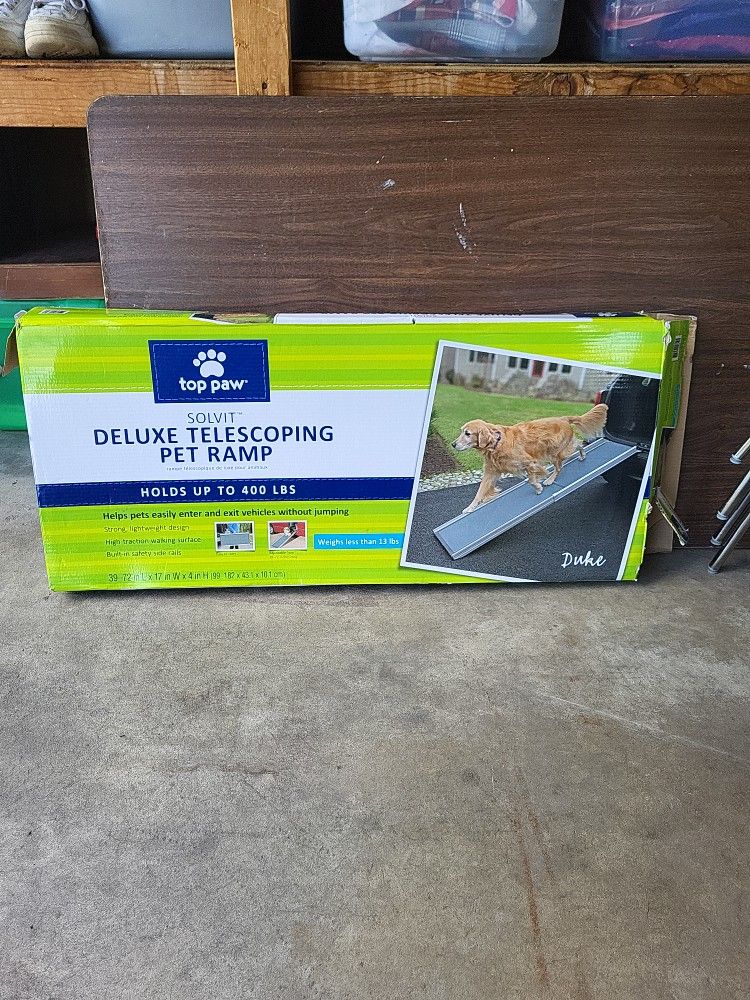Deluxe Telescoping Pet Ramp