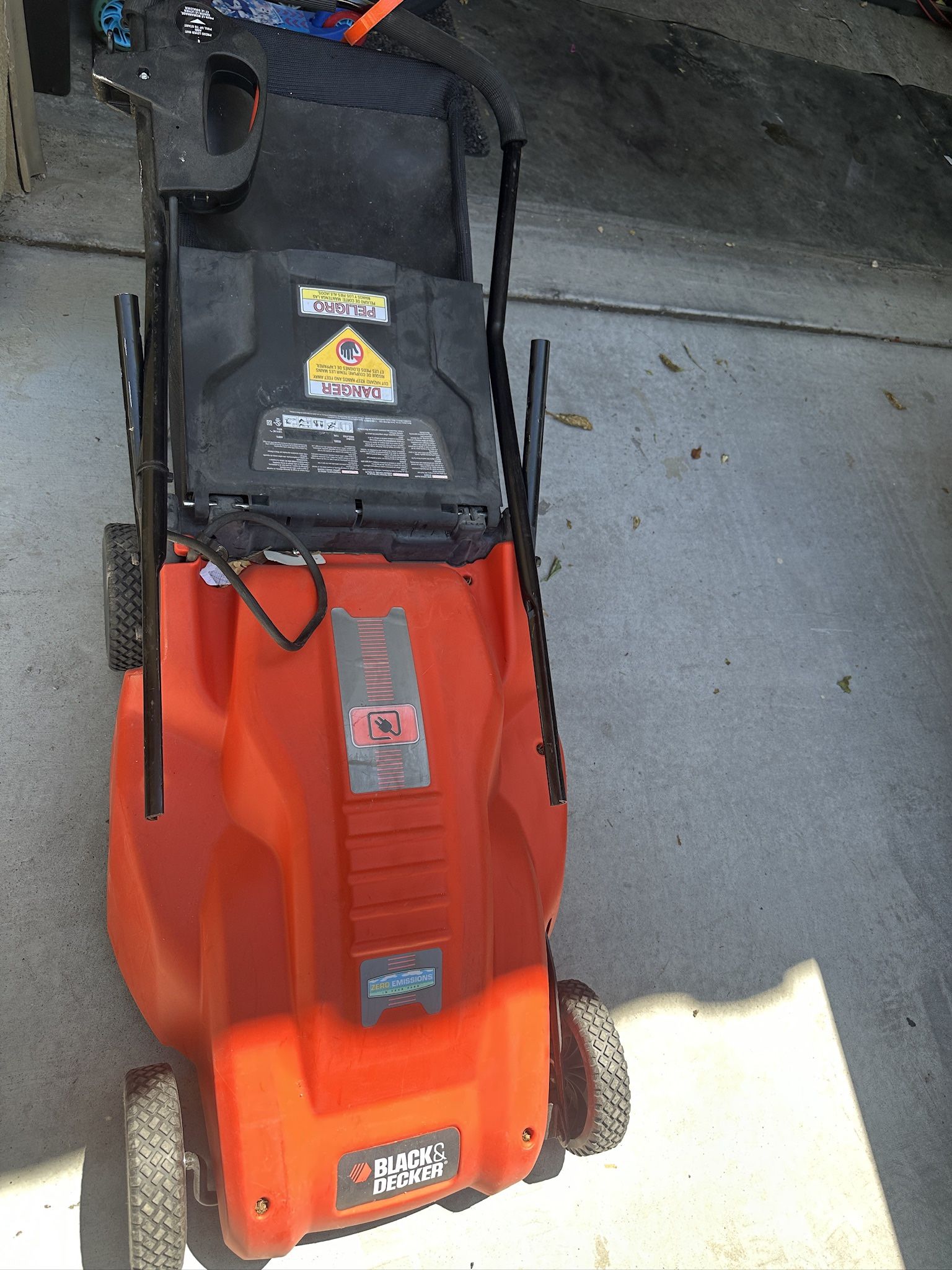 Black & Decker 36V Cordless Lawn Mower