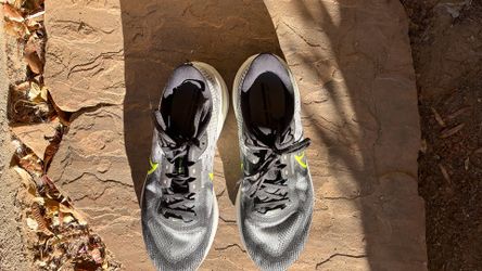 Nike ZoomX Vomero 17 Running Shoes-Men’s size 10