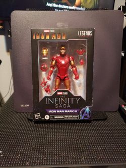 Marvel Legends Series 6-inch Iron Man Mark 3