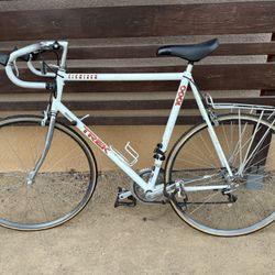 Trek Aluminum Road Bike 55 CM