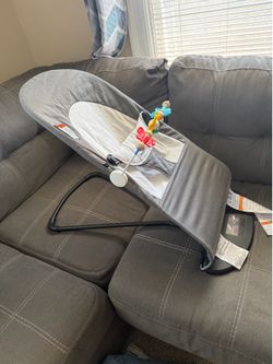 Baby bjorn bouncer