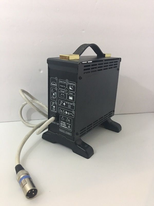 24 Volt 8 Amp Battery Charger 4c24080a For Sale In Henderson Nv Offerup