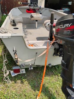 2000 Mirrorcraft 1415 Striker