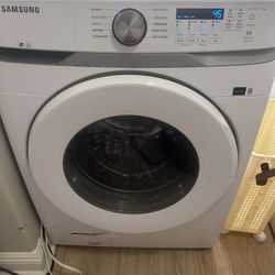 Samsung Washer & Dryer Set (Like New, 2024/2025)