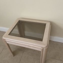 ⭐️ TABLE $5 ⭐️