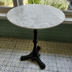 Round 20" Marble Top Bistro Table