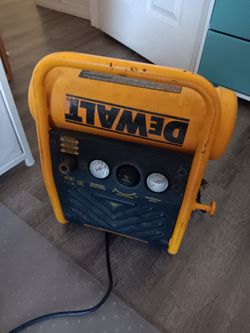 DEWALT COMPRESSOR WORKS 