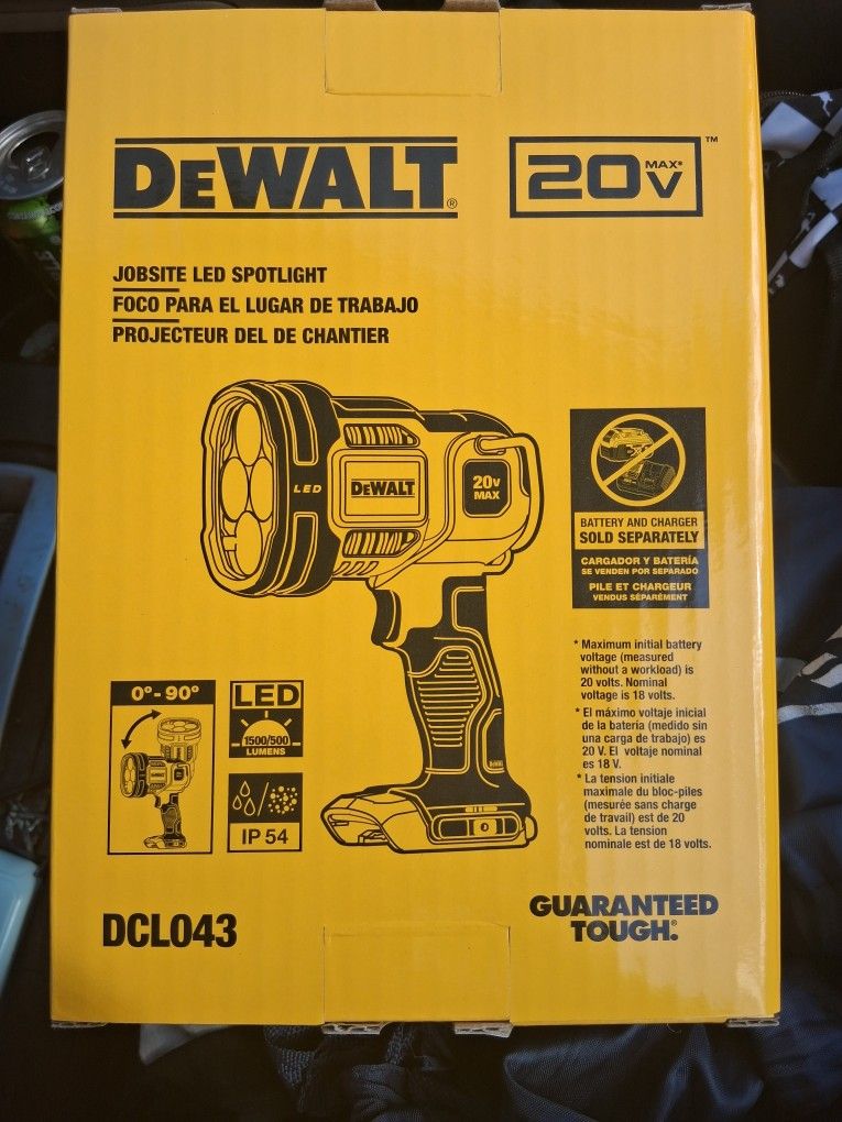 DEWALT 20V SPOTLIGHT 