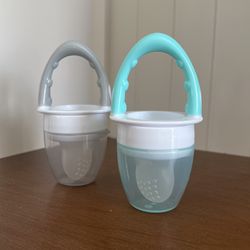 Dr. Brown’s Fresh First Silicone Feeder
