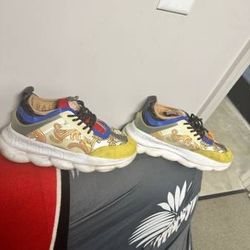 Designer Shoes (Versace Chain Reaction)