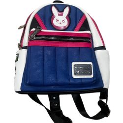 Loungefly - Overwatch https://offerup.com/redirect/?o=RC5WQQ== Mini Backpack