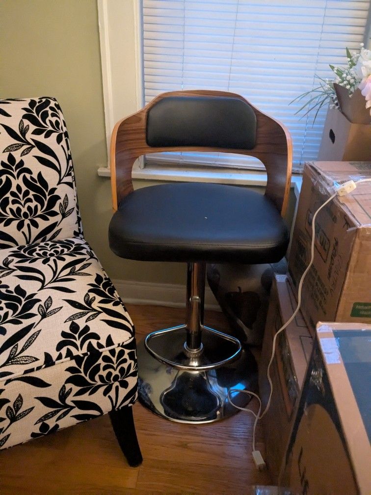 Wooden Modern Stool With Nickel Finish Base.