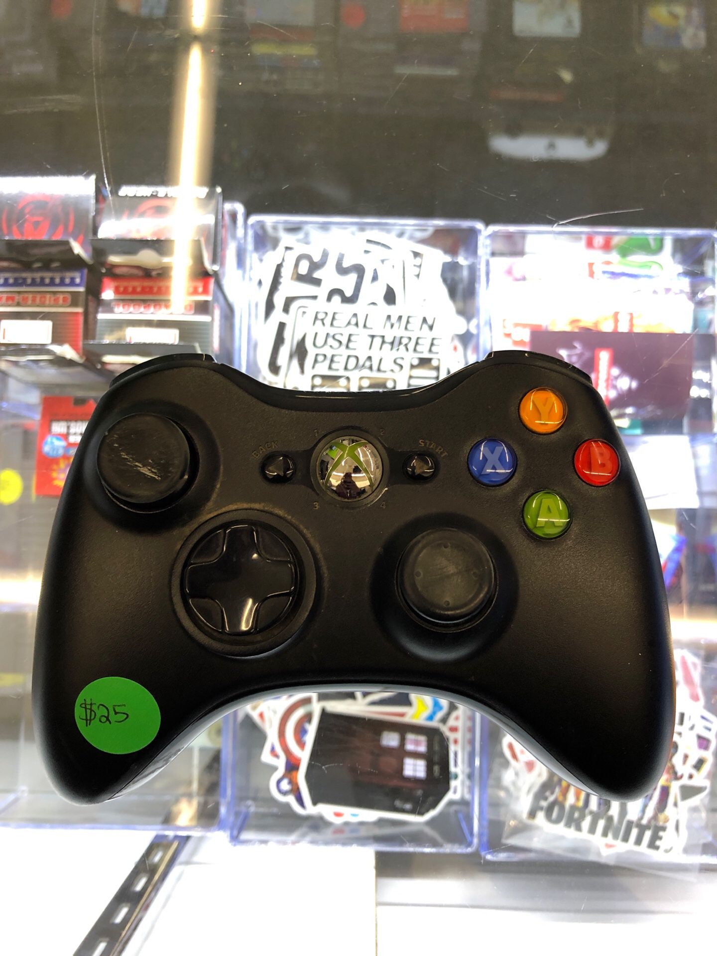 elevation fordampning Være Xbox 360 Controller - Accessories for Sale in San Bernardino, CA - OfferUp