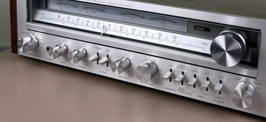VINTAGE KENWOOD KR-6050 STEREO RECEIVER NICE