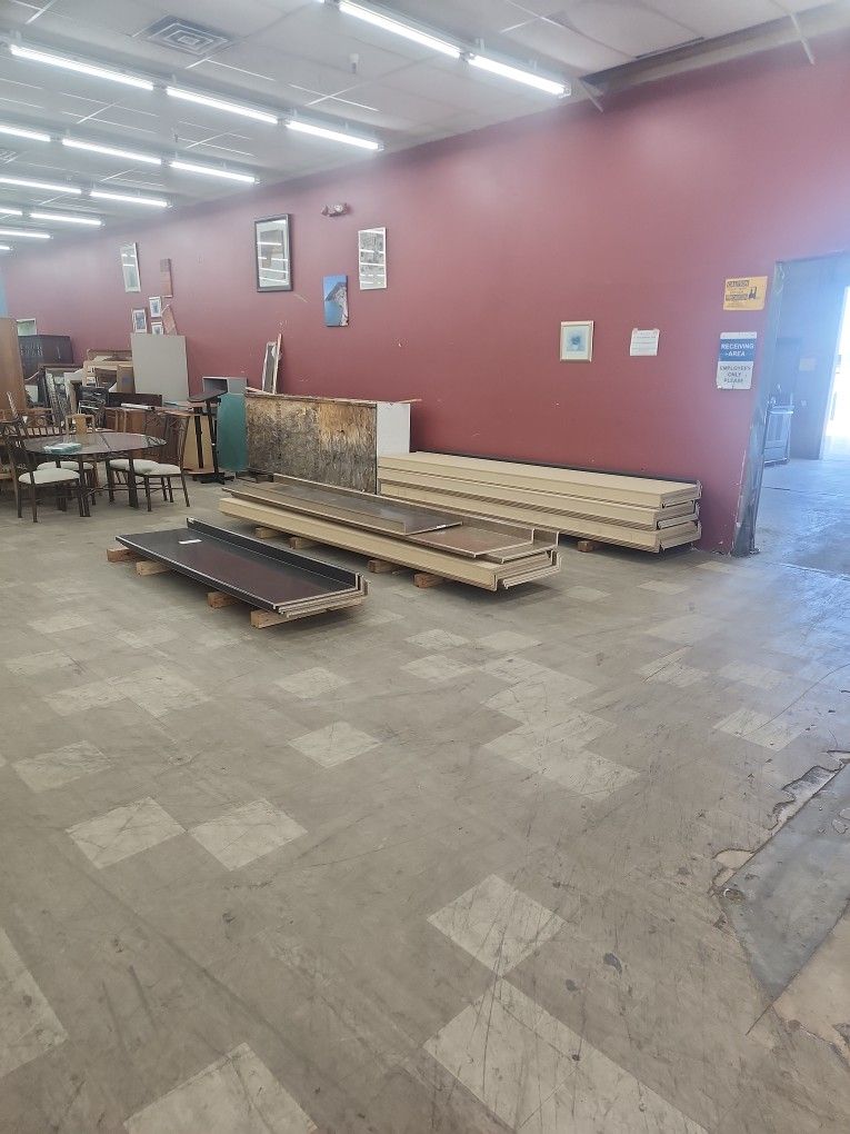 12 And 8 Foot Bathroom Formica Counter Tops