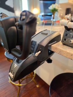 Thrustmaster Boeing Gaming Set