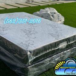 Deluxe queen Colchon y tambor bed set new cama mattress