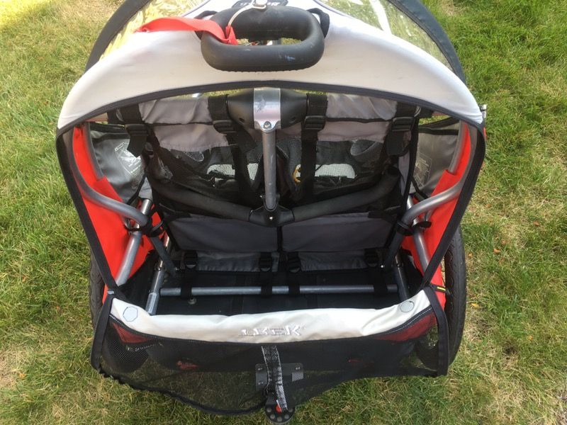 Trek GoBug 2 Seat Bike Trailer & Jogging Stroller for Sale in South Elgin, IL OfferUp
