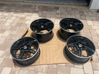 2025 C8 Corvette OEM Factory Wheels (19”/20”) - Complete Set - Mint Condition - $800