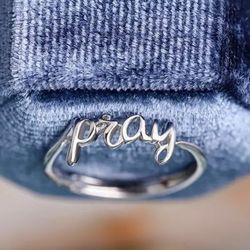 Lovely Christian Inspirational Pray Sterling Silver Plated Adjustable Ring 