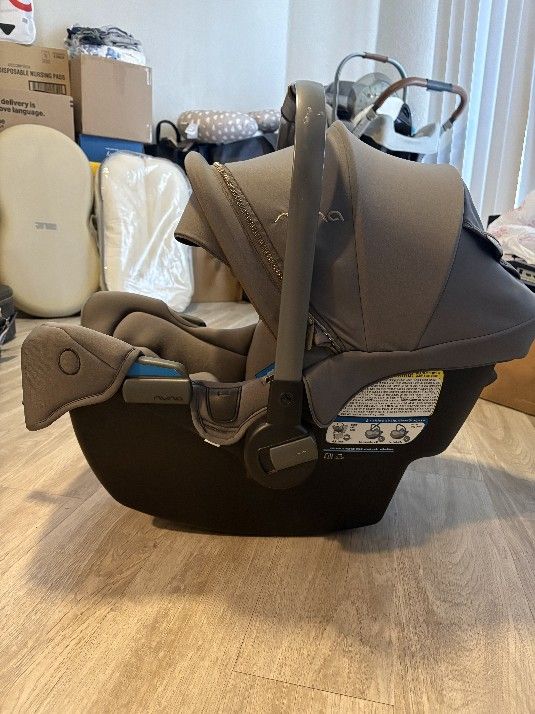 Nuna Pipa Rx Infant Car Seat