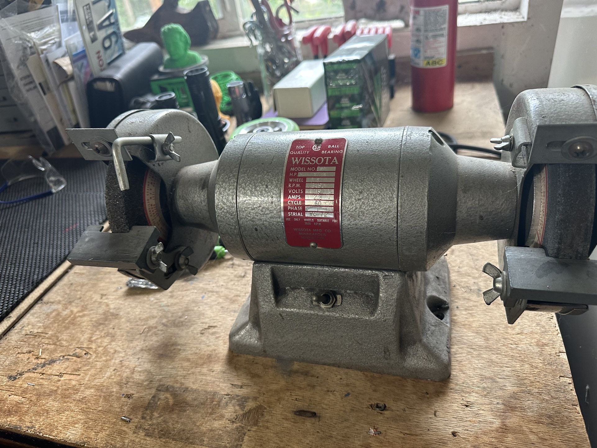 Wissota Bench Grinder