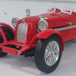 Die Cast Metal -  1934 Alfa Romeo Monza - New Condition -