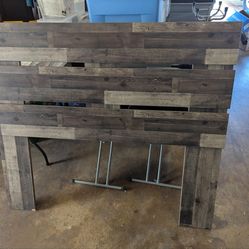 Rustic wood headboard – Full/Queen – Ashley furniture
