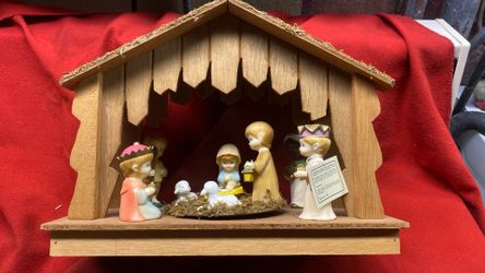 Music Plays Silent Night Nativity Christmas