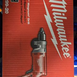 Milwaukee Magnum Drill New 