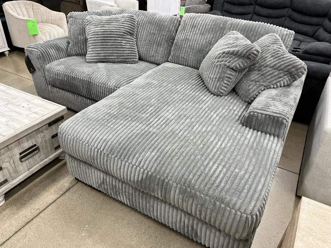 $50 Down Finance Reclining Sectional Sofa Loveseat Bedroom Set Queen Or King Bed Queen King Matress Dining Table