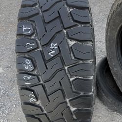 37/12.50/17 TOYO R/T tires